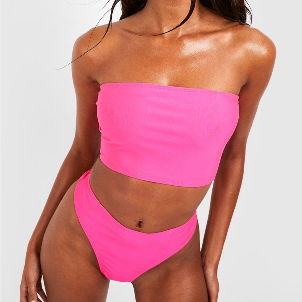 NEW WITH TAGS Boohoo pink bikini set size 8 / Medium